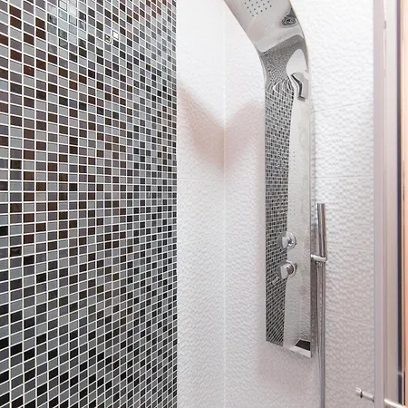 Apartament Amazing In Kastel Stafilic With Jacuzzi