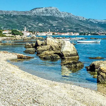 Cozy In Kastel Stafilic Lägenhet *